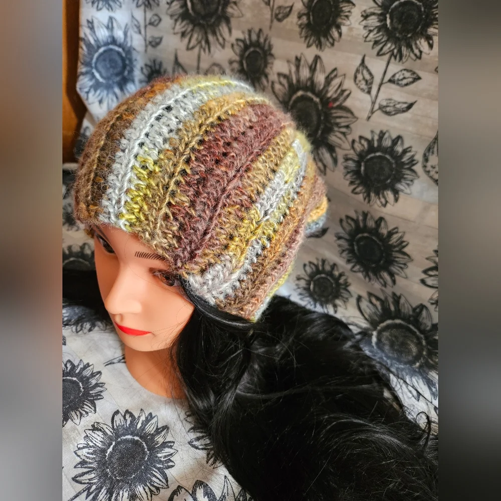 Crochet Wool Mix Slouchy Green Brown Beanie Hat - Picture 3 of 12